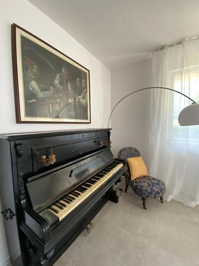 Maison Morandi Spinone Al Lago Italy